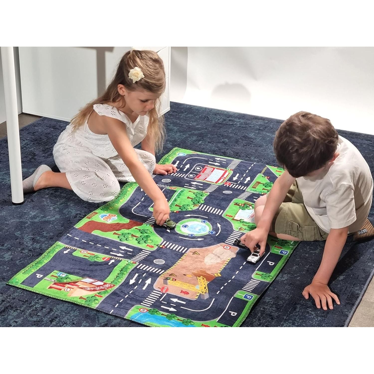 Tapis De Jeu En Tissu Voiture Lumineux 3+ - Buki