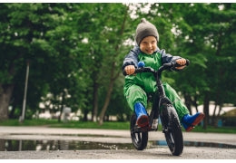 Draisienne ou tricycle : comment choisir ?